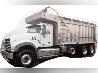 2020 MACK GU713