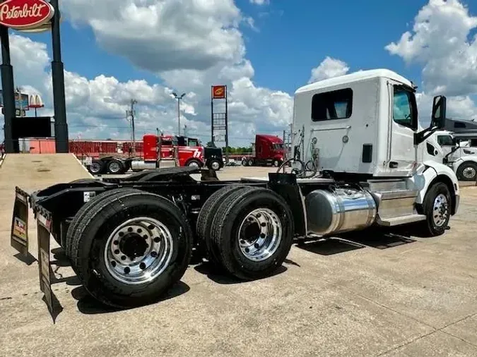 2019 Peterbilt 579