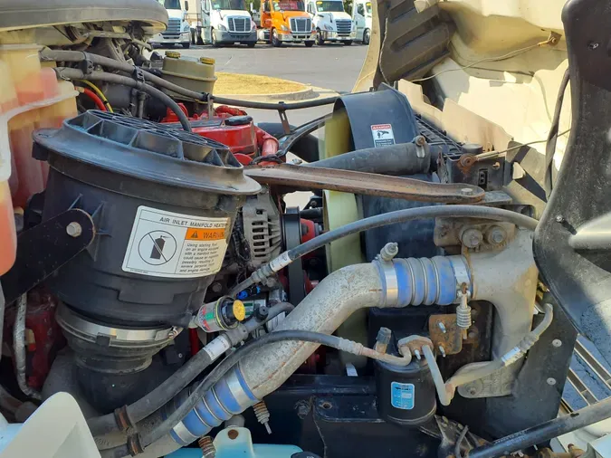 2018 FREIGHTLINER/MERCEDES M2 106b2cae470905edb0dcfeab3b4f1589da3
