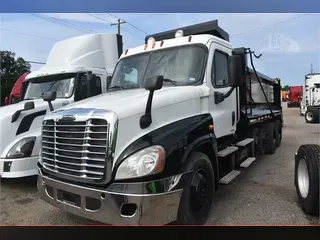 2012 FREIGHTLINER CASCADIA 125