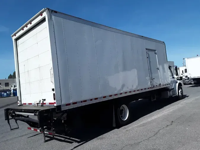 2018 FREIGHTLINER/MERCEDES M2 106