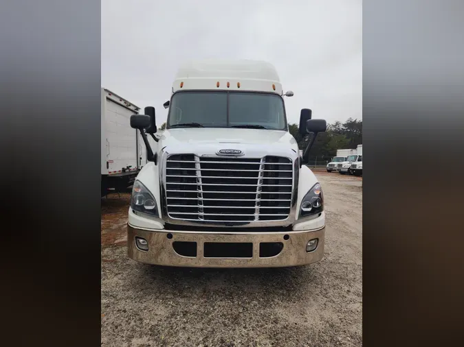 2017 FREIGHTLINER/MERCEDES CASCADIA 125