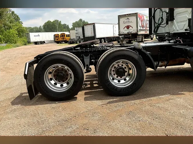 2020 INT LT625 6x4