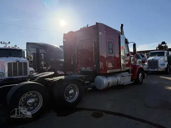 2014 FREIGHTLINER CORONADO 122