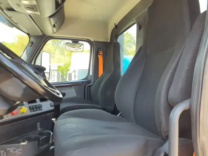 2019 FREIGHTLINER NEW CASCADIA 126