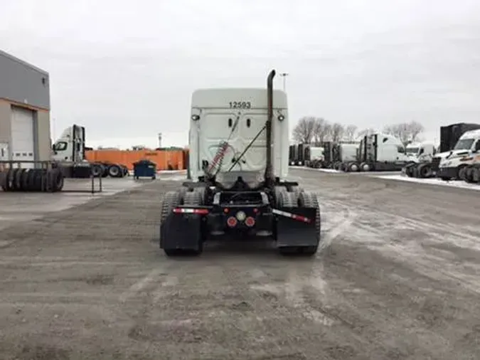 2020 Freightliner Cascadia