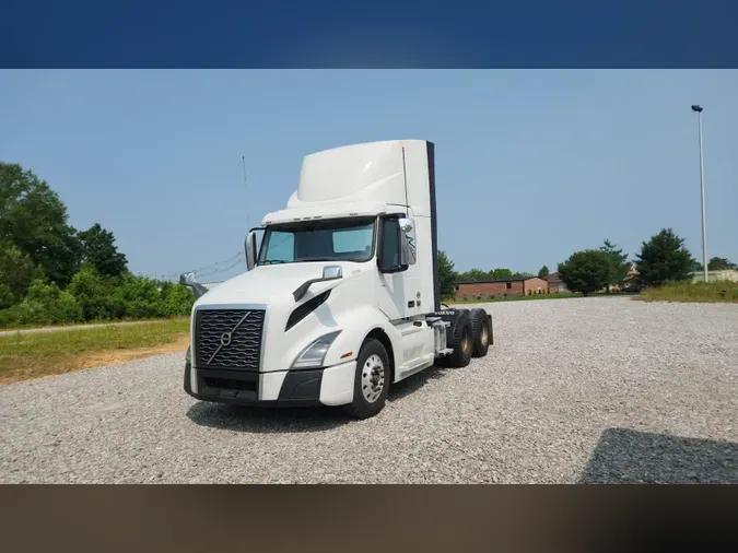 2019 Volvo VNL300