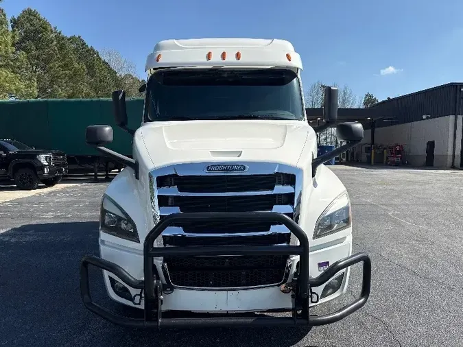 2020 FREIGHTLINER CA126