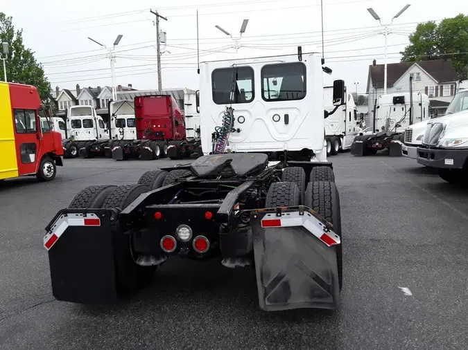 2020 FREIGHTLINER CASCADIA 125