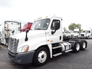 2016 Freightliner CASCADIA 125