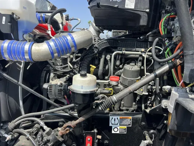2017 Peterbilt 567