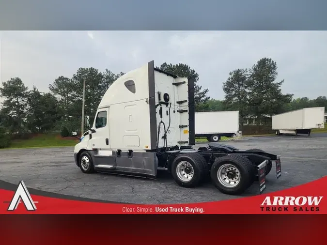 2020 FREIGHTLINER CA126