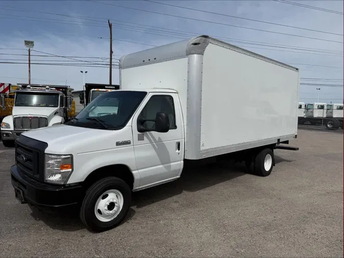 2019 Ford E-450