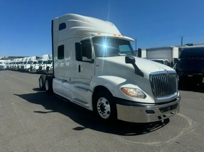 2020 NAVISTAR INTERNATIONAL LT625 SLPR CAB