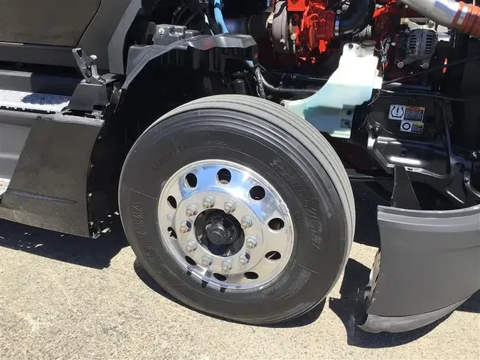 2023 KENWORTH T680b2e4c8f5ed988aaa34a2b2420586ff31