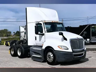 2022 INT LT625 6x4