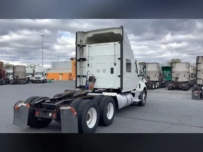 2020 International LTb2eb7c42a83d2a1f629798216a54ba24
