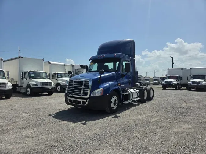 2020 FREIGHTLINER/MERCEDES CASCADIA 125b2ec9d32846ed2d7654ef22081b40720