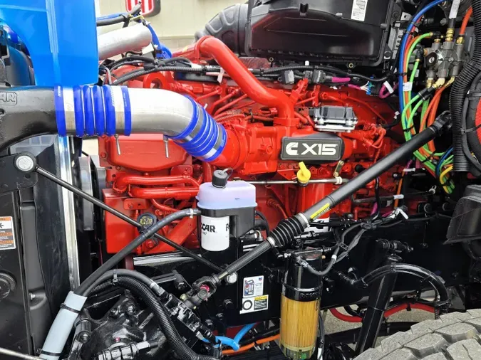 2026 Kenworth T880b2eda39ae1620107442e4ccc6a68bcac