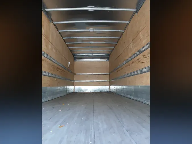 2022 FREIGHTLINER/MERCEDES M2 106