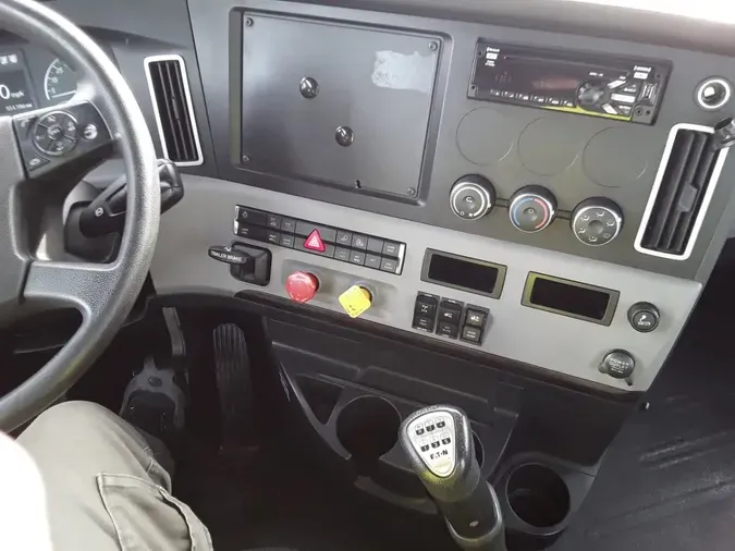 2020 FREIGHTLINER/MERCEDES NEW CASCADIA 126