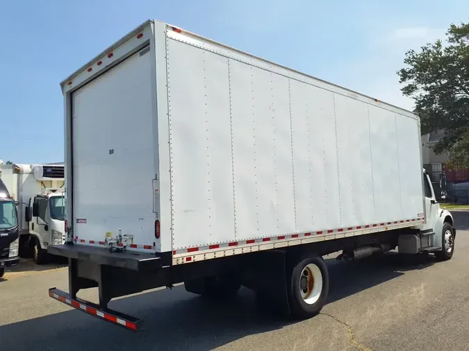 2017 FREIGHTLINER M2 106