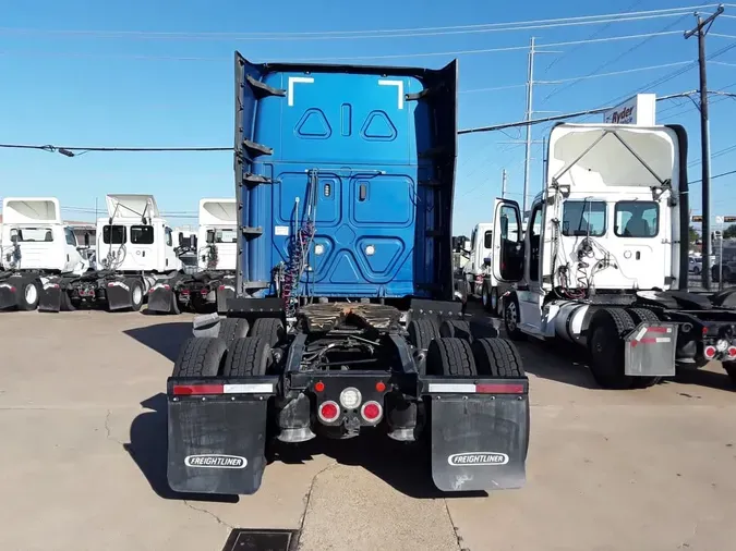 2020 FREIGHTLINER/MERCEDES NEW CASCADIA PX12664