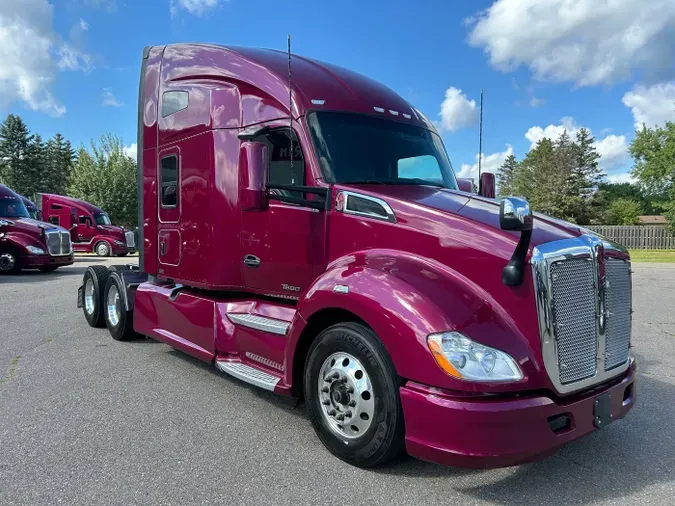 2022 Kenworth T680