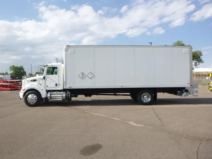 2020 Peterbilt 337