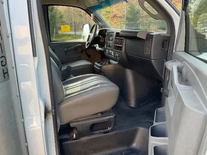 2017 GMC G33903