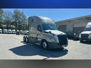 2024 Freightliner Cascadia 126