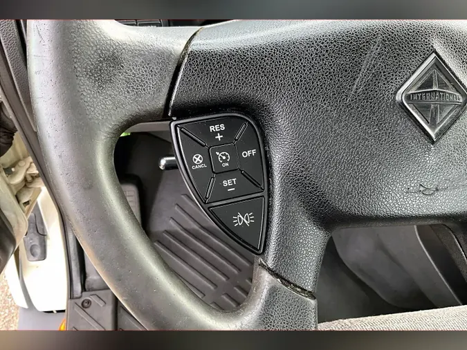 2022 INT LT625 6x4