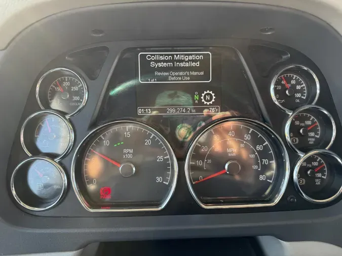 2021 Peterbilt 579b3067803ff165d7e9ba5d5fd77d57fb8