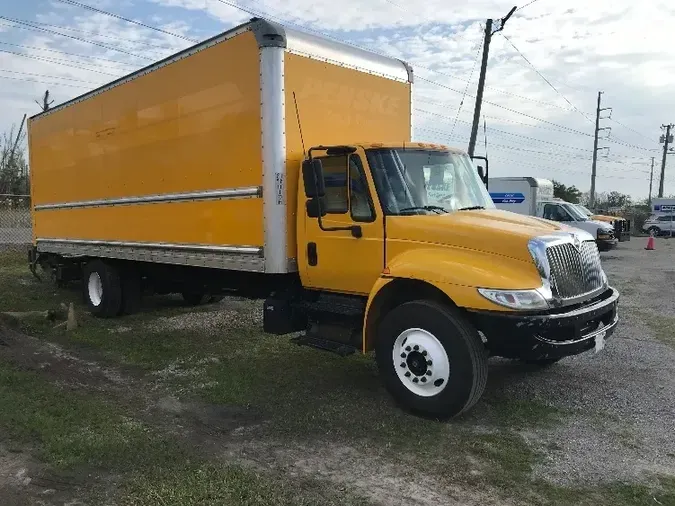 2018 International 4300b309feeb81b5c391106e2b21bc748e96