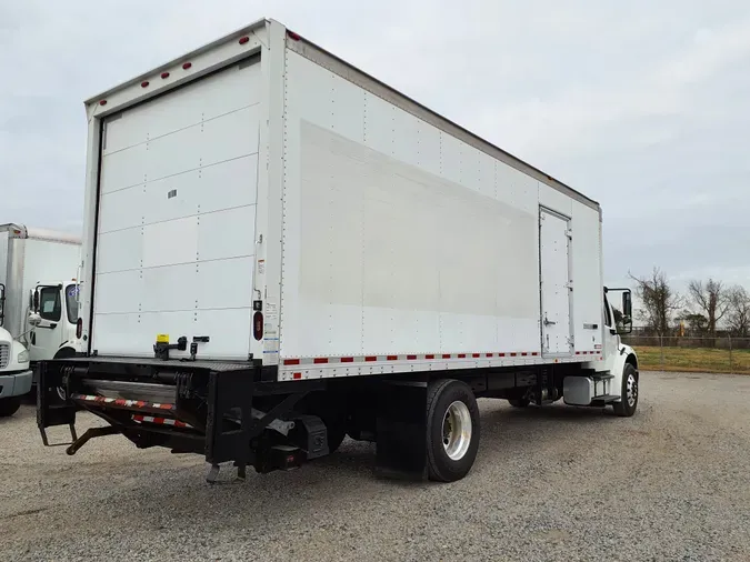 2018 FREIGHTLINER/MERCEDES M2 106