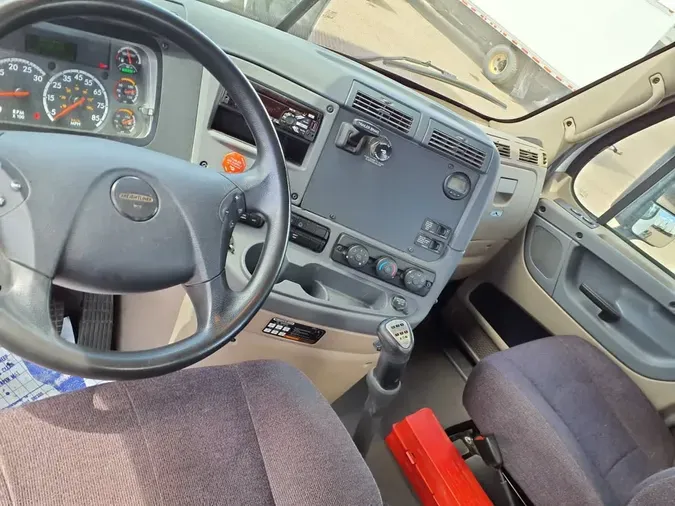 2018 FREIGHTLINER/MERCEDES CASCADIA 125