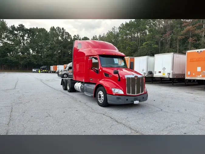 2021 Peterbilt 579b3155a2046cee826005c485cef29d580