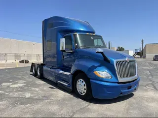 2019 International LT625