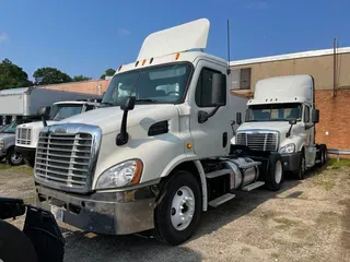 2014 Freightliner CASCADIA 113