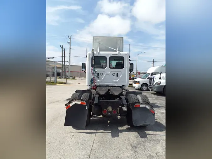 2018 FREIGHTLINER CASCADIA 125