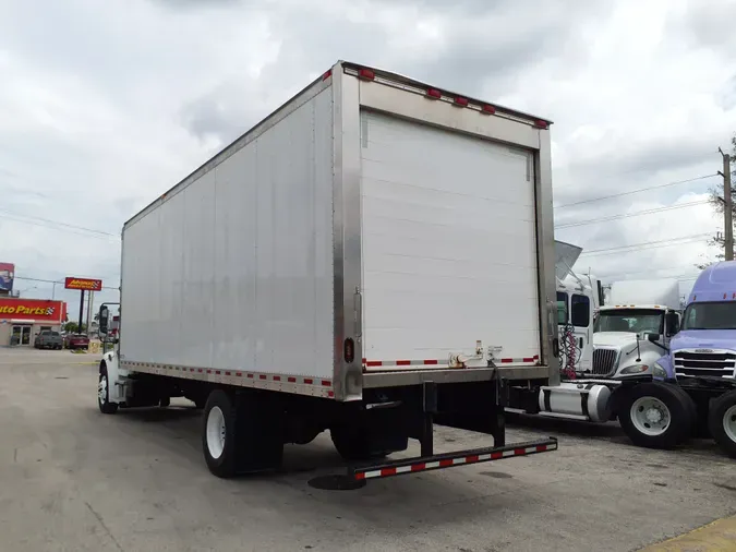 2017 FREIGHTLINER/MERCEDES M2 106