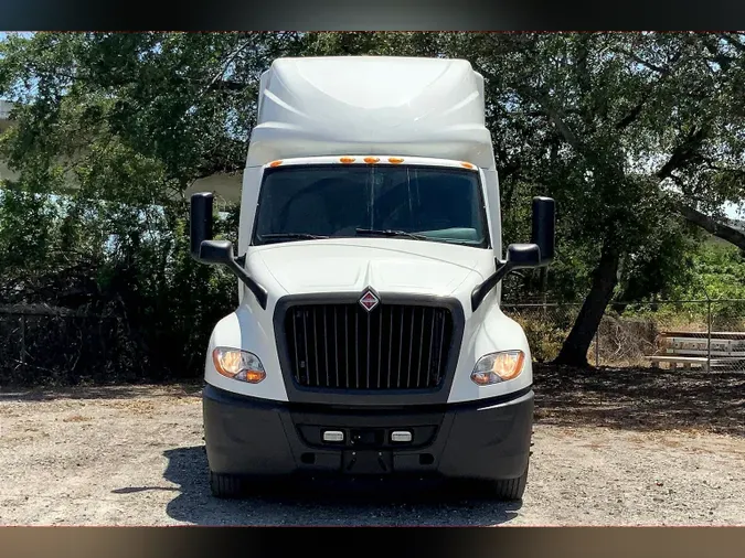2021 INT LT625 6x4