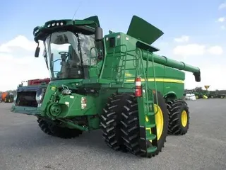 2017 John Deere S680