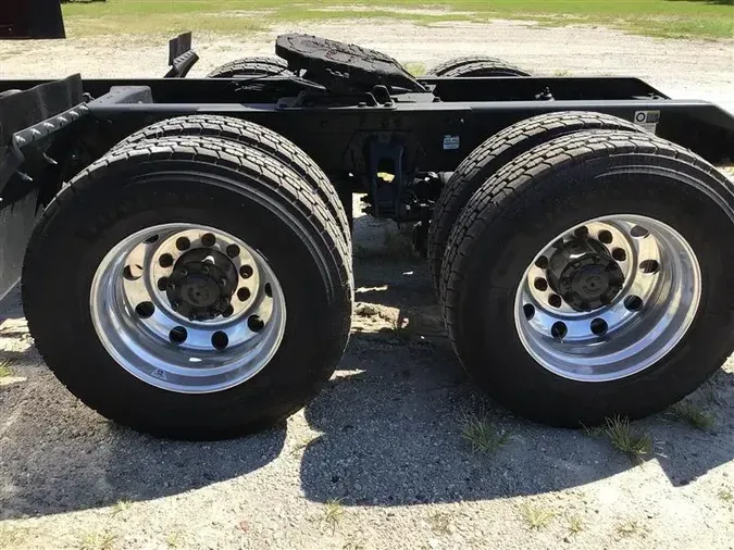 2021 KENWORTH T680