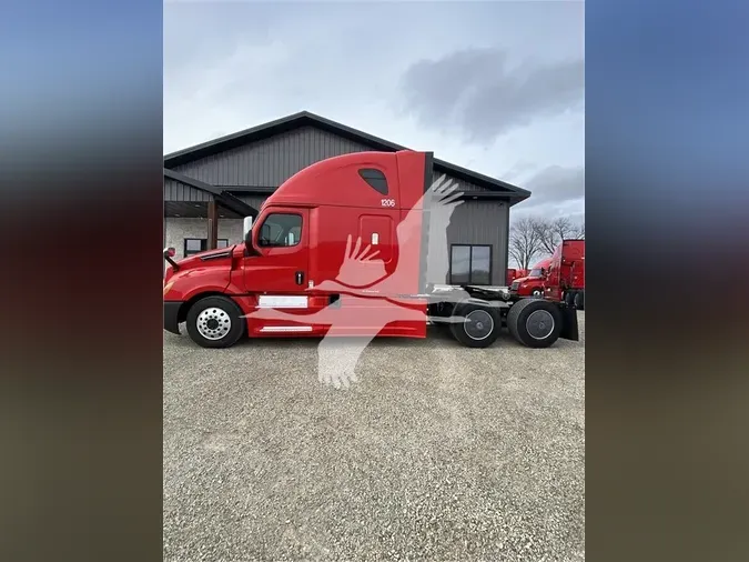 2018 FREIGHTLINER CASCADIA 126