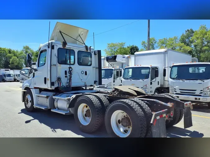 2020 FREIGHTLINER/MERCEDES NEW CASCADIA PX12664
