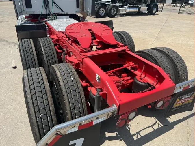 2024 Peterbilt 567