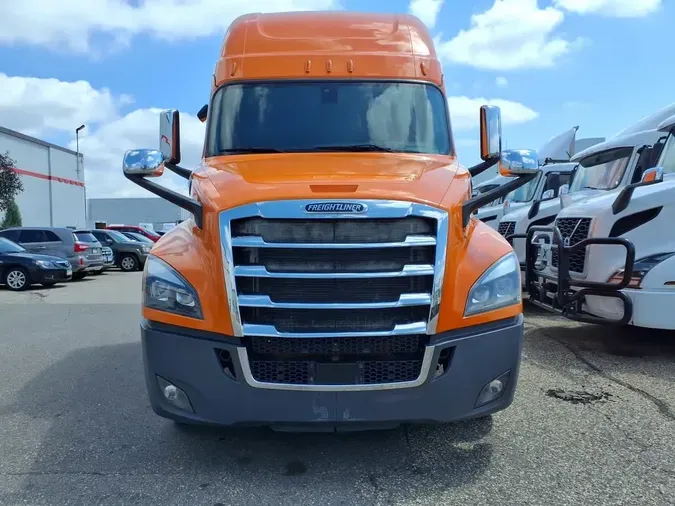 2019 FREIGHTLINER NEW CASCADIA PX12664