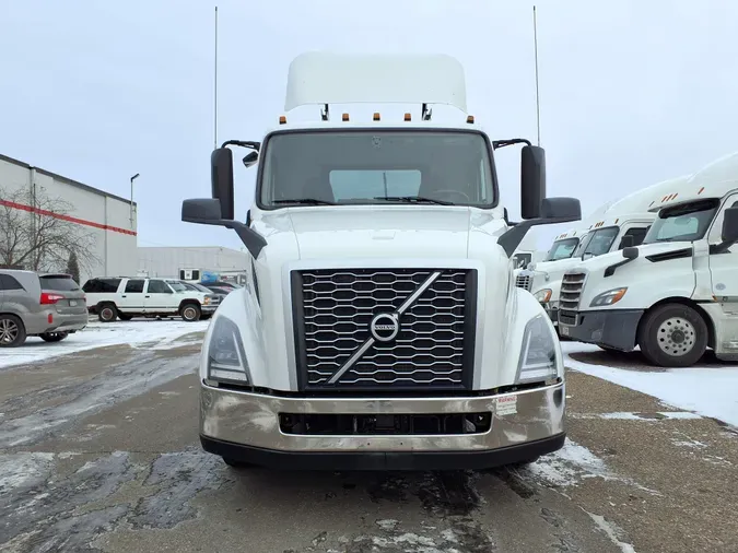 2019 VOLVO VNL64T-300