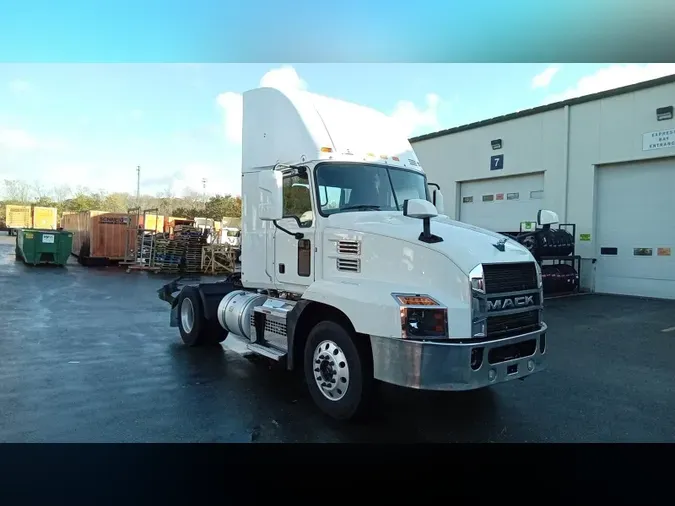 2020 Mack Anthemb33ec70e8447b438911224cfb00af7f8